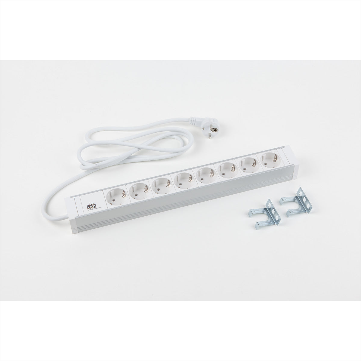 Bachmann 19" Steckdosenleiste, 1,5U, 8× Schuko (CEE 7/3, Typ F), 2,0 m, Stecker CEE 7/7
