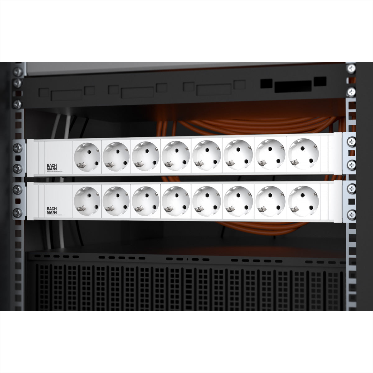 Bachmann 19" Steckdosenleiste, 1,5U, 8× Schuko (CEE 7/3, Typ F), 2,0 m, Stecker CEE 7/7