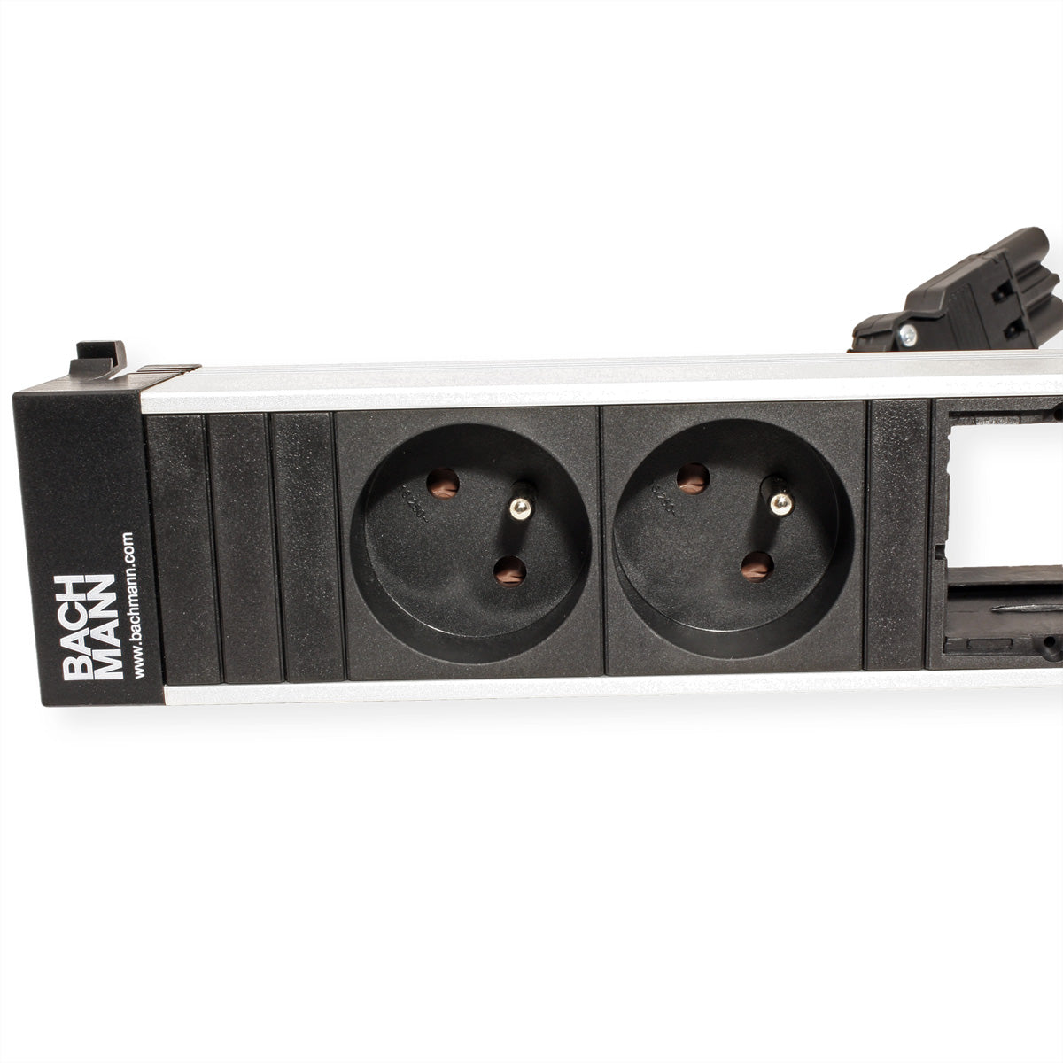 Bachmann Power Frame Steckdoseneinheit – 2×Typ E + 4×leere Module, Einbau, 0,2 m Zuleitung, Wieland GST18