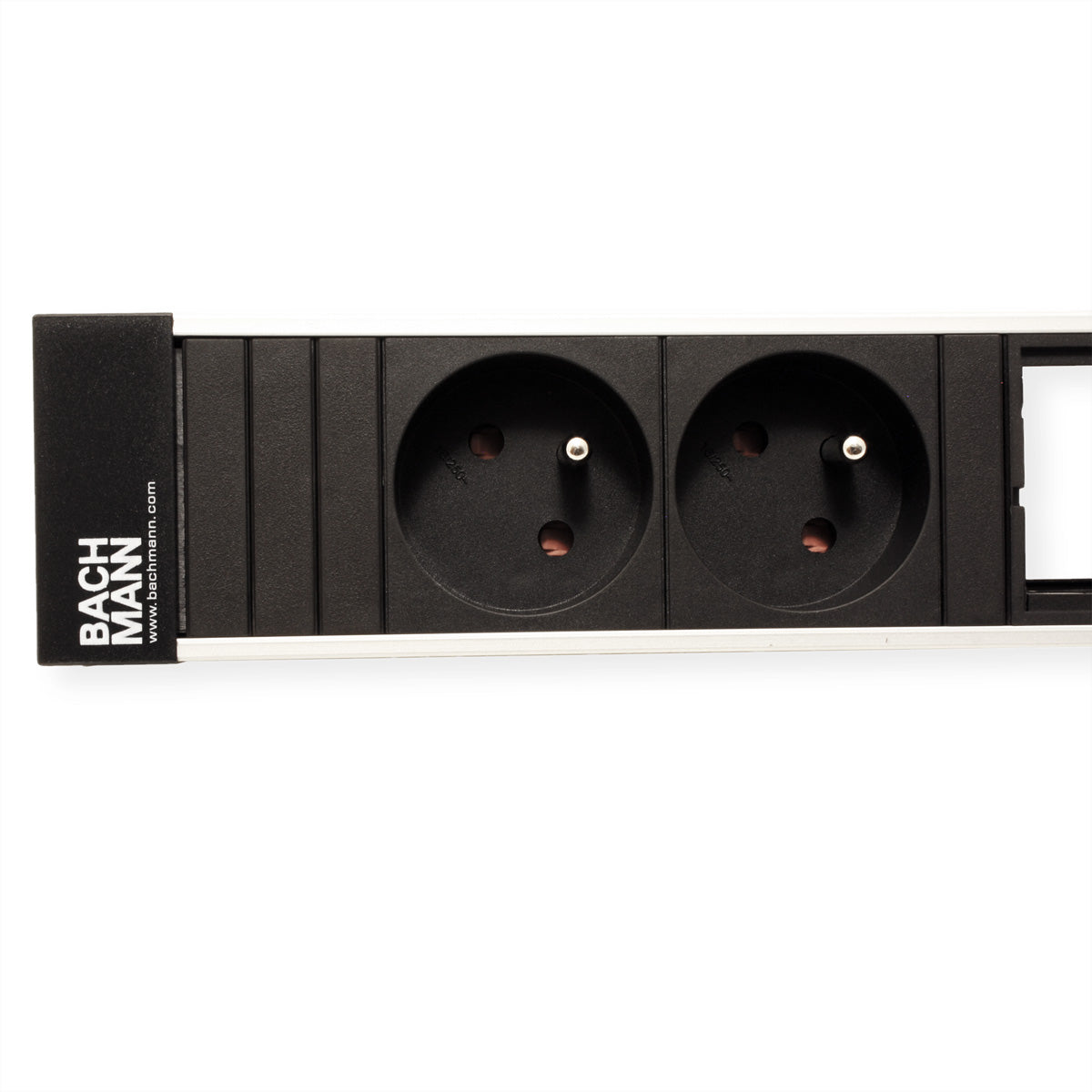 Bachmann Power Frame Einbau-Anschlussfeld – 2x UTE (CEE 7/5 Typ E), 1x ABD (leer) – Aluminium, schwarz