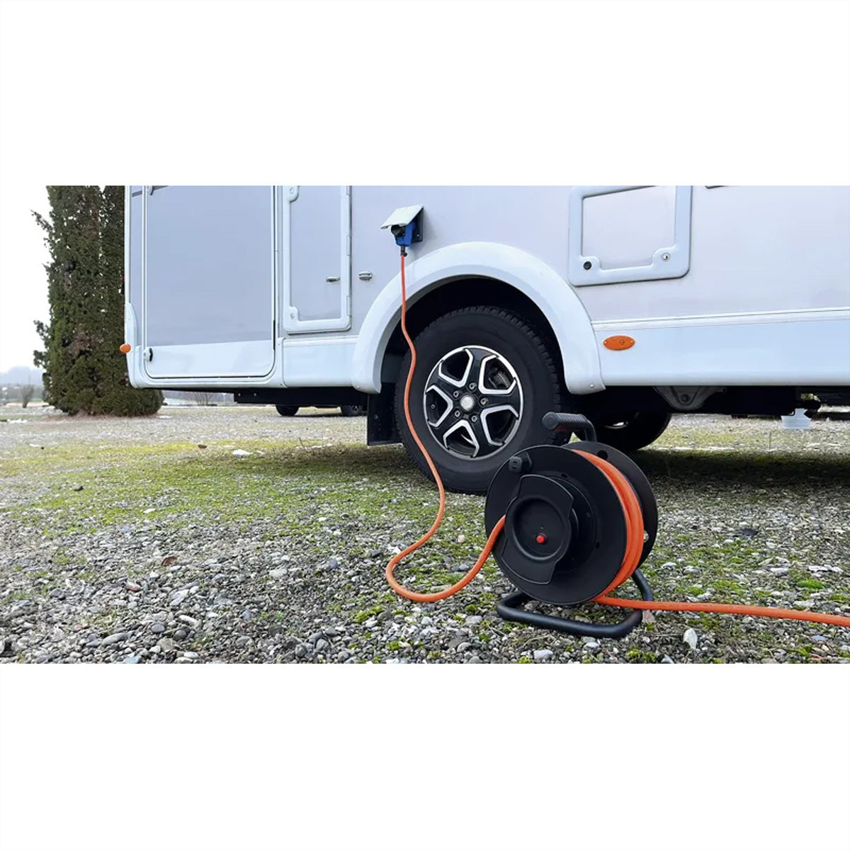 Steffen Kabelrolle 15 m, 2×CEE 16-3, IP44, Kabelbefestigung, Eingang CEE 16-3 – Schwarz
