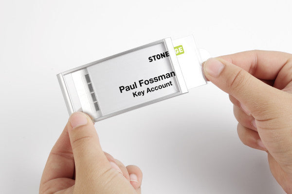 Durable Namensschild – 74 × 34 mm – magnetisch, silber, quer – Pack à 10