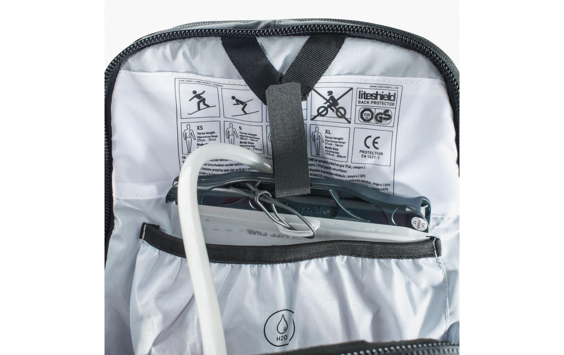 EVOC FR Trail Blackline – Bike-Rucksack – 20 l, Trinksystem, schwarz