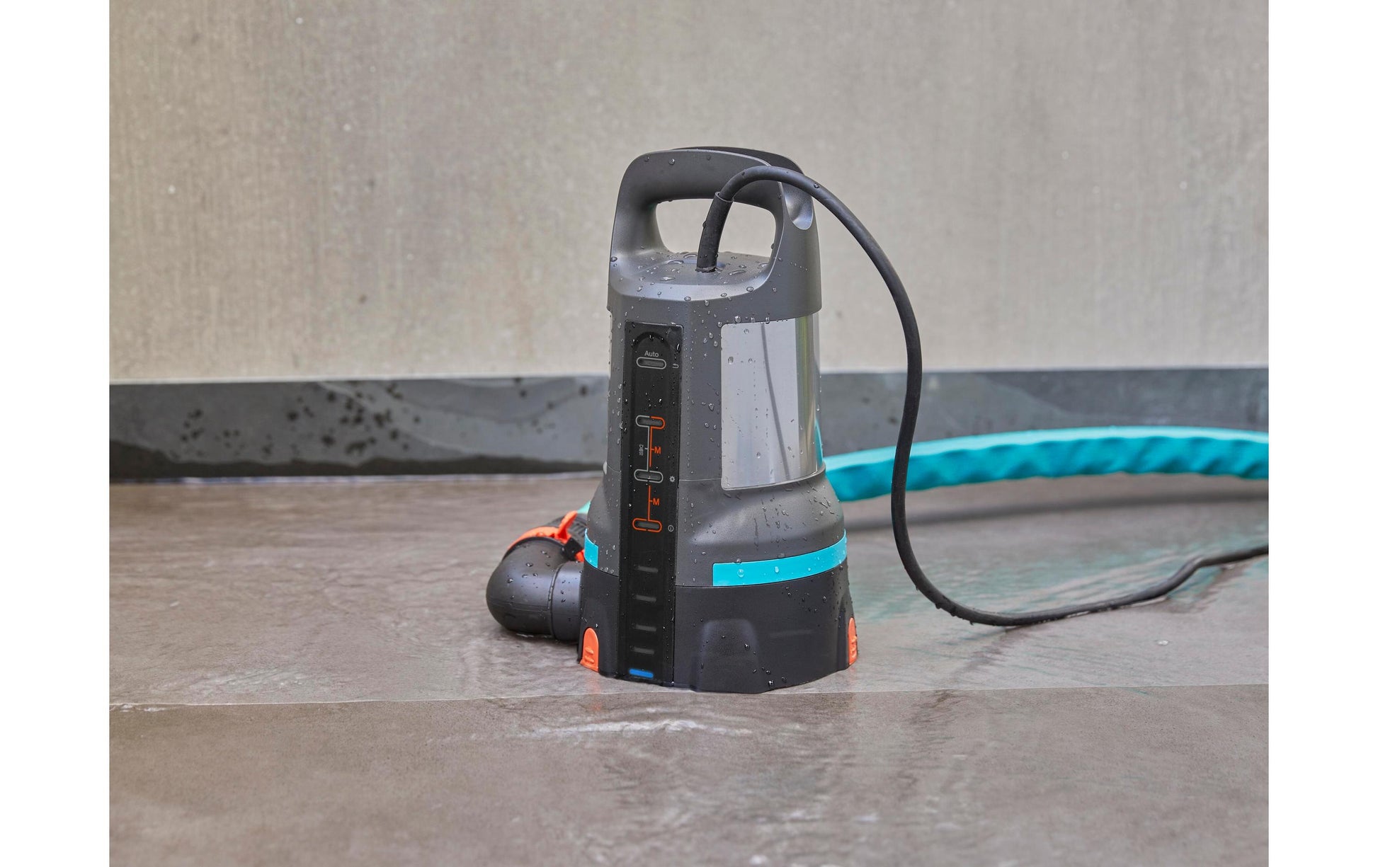 Gardena Klarwasser-Pumpe 11000 Aquasensor – Wasserpumpe, 230 V, 450 W, 11000 l/h, Förderhöhe 7 m