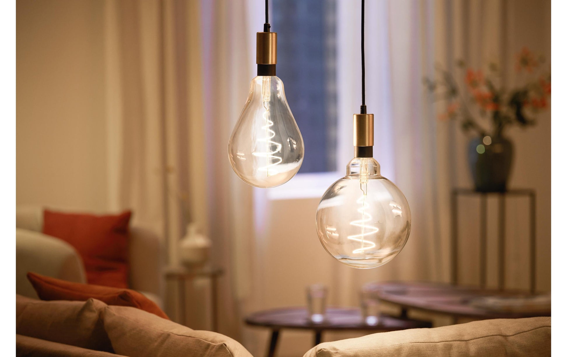 WiZ LED-Leuchtmittel PS160 – WLAN, Matt, Amazon Alexa, dimmbar – 2000–5000 K – 390 lm 6 W E27 IP20 – Gold Glänzend
