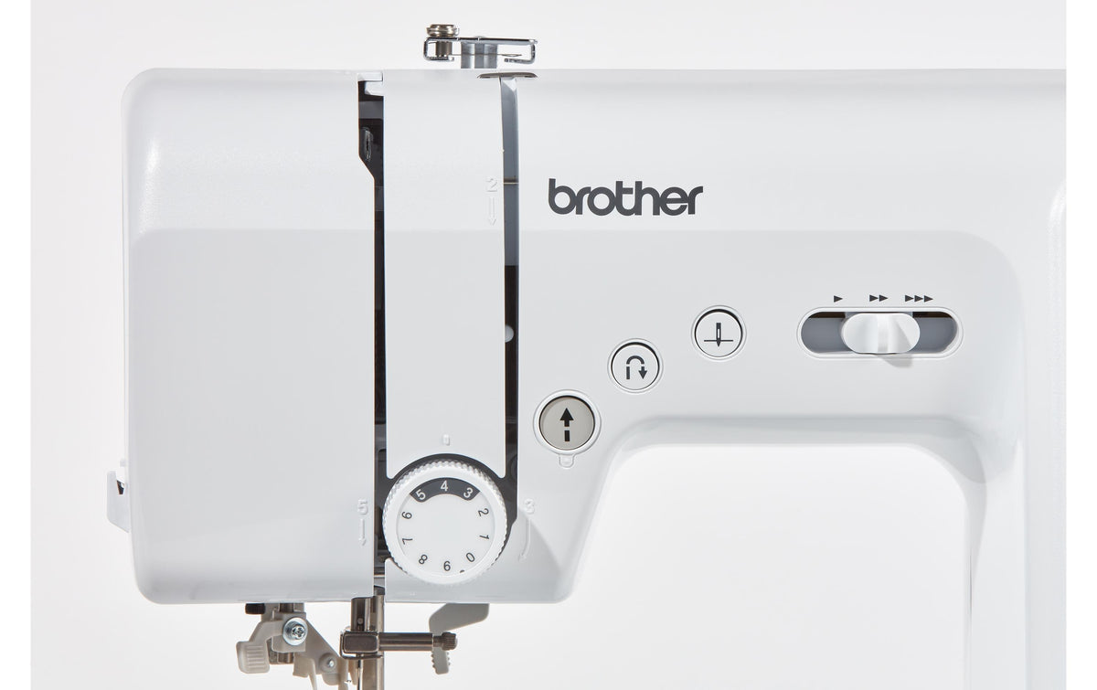 Brother Nähmaschine FS70WTX – Patchwork, Weiss, Violett (FS70WTXVM1)