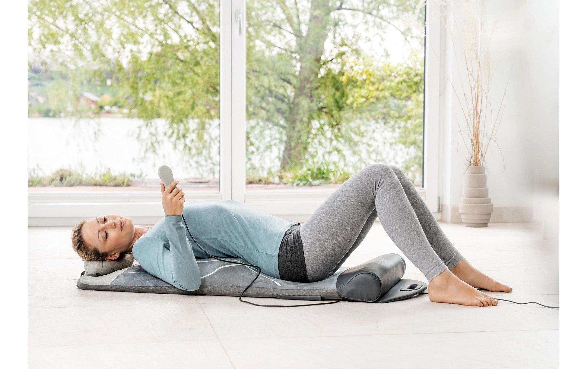 Beurer Yoga- und Streckmatte MG 280 – 127 × 55 cm, 10 cm dick – grau