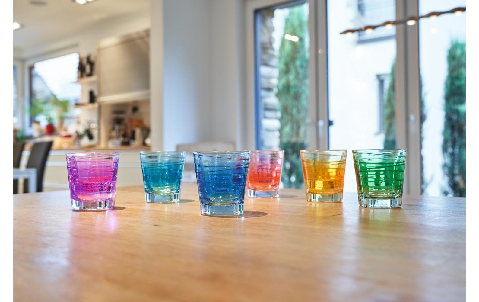 LEONARDO Trinkglas – 6er Set, 250 ml, Ø 8,3 cm, Glas, Rot, spülmaschinenfest, für Wasser und Säfte