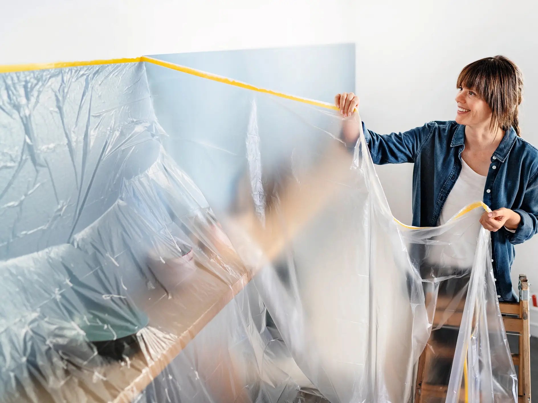 TESA Abdeckfolie mit Band, transparent – 17'000 mm × 2,6 m