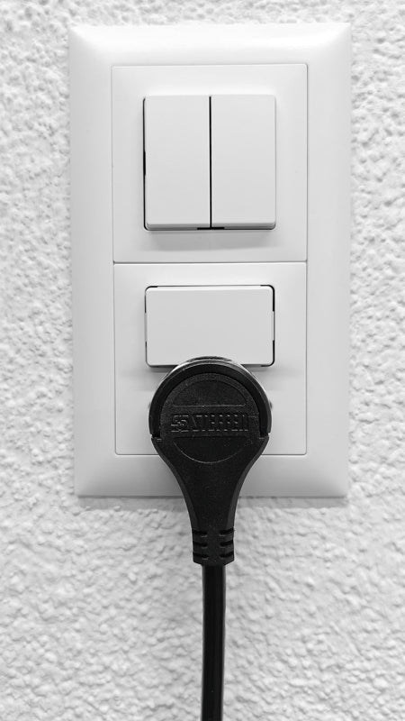 Steffen Verlängerungskabel – T12 (Winkelstecker) – T13, 5 m, 3×1 mm², Schwarz