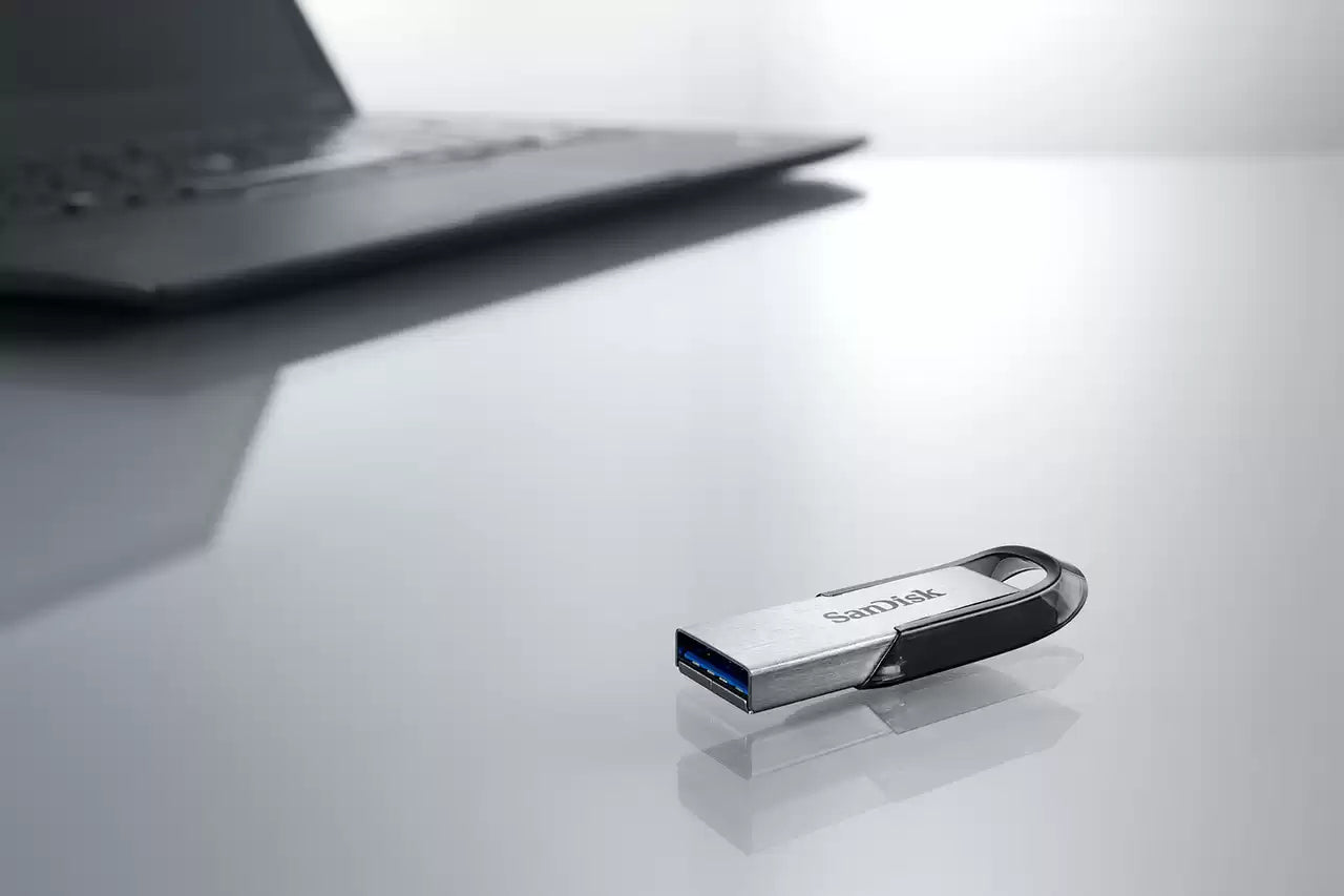 SanDisk Ultra Flair