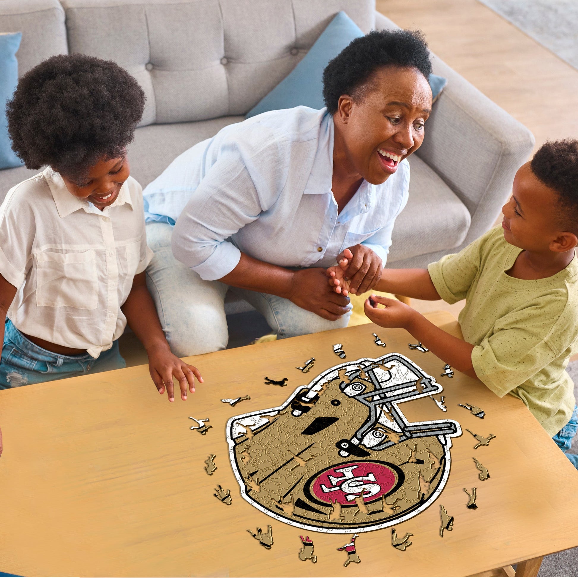 Iconic Puzzles San Francisco 49ers Helm (Grösse S) – Logikspiel, ab 10 Jahren, 180 Min
