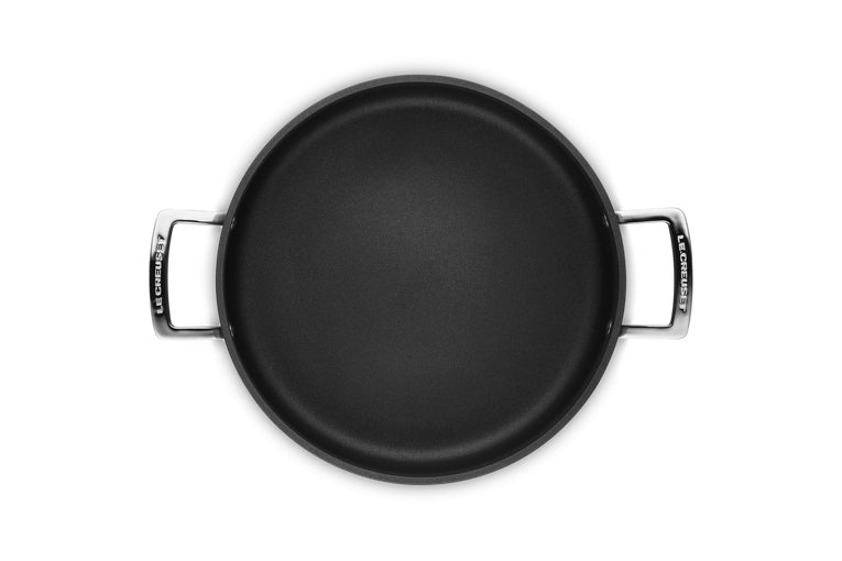 Le Creuset Kochtopf – 5,4 l, Ø 28 cm, Aluminium, Teflon – für Induktion, Gas, Glaskeramik und andere, Schwarz