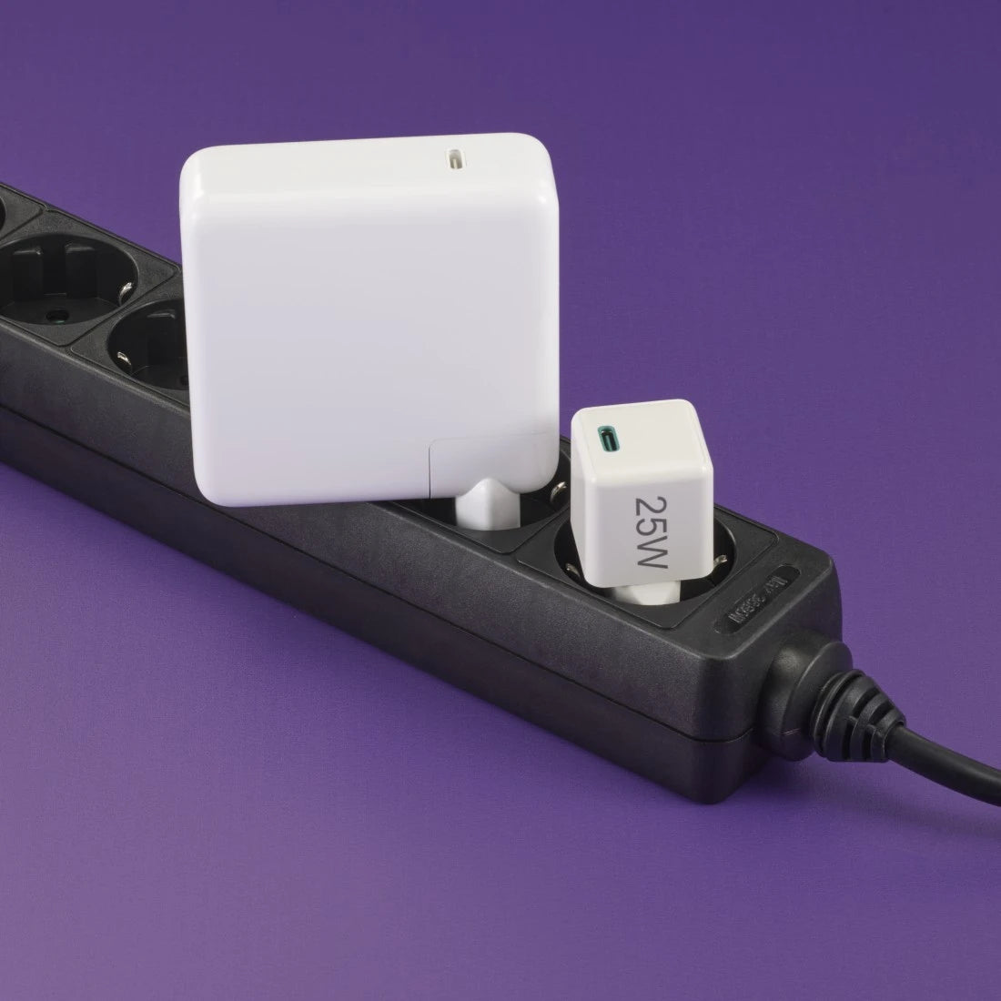 Hama 00201981 USB-Ladegerät 25 W – USB-C×1 – PD 3.0, QC 3.0, EU-Stecker (Typ C) – Weiss