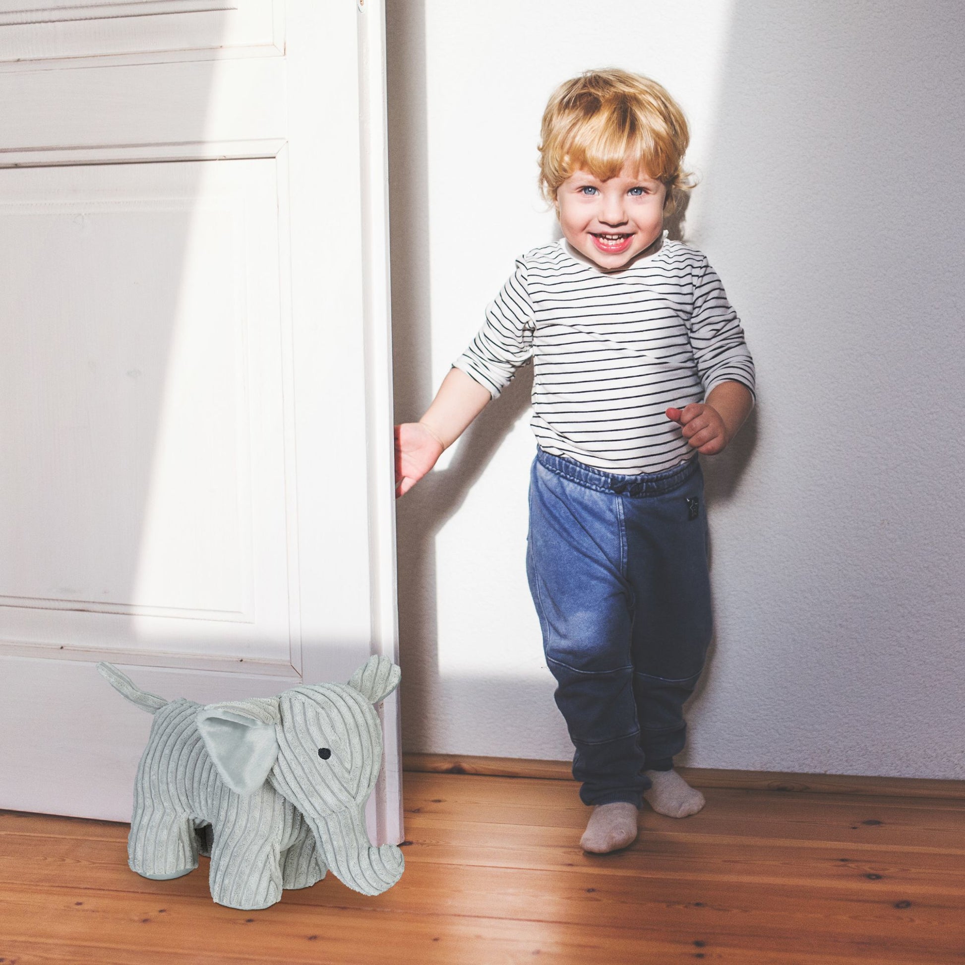 Relaxdays Elefant Türstopper – Polyester/Sand – Grau – 140 × 220 × 380 mm