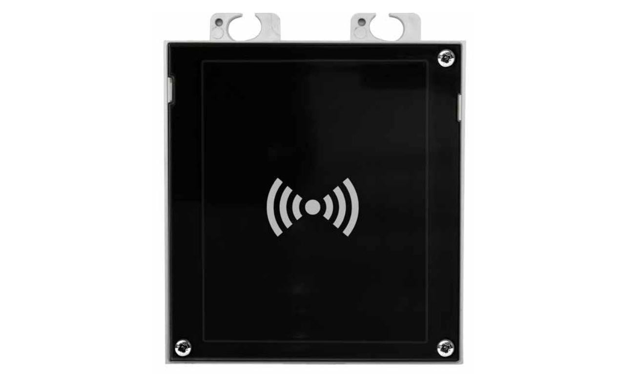 2N IP Verso Kartenleser – RFID 13,56 MHz, NFC