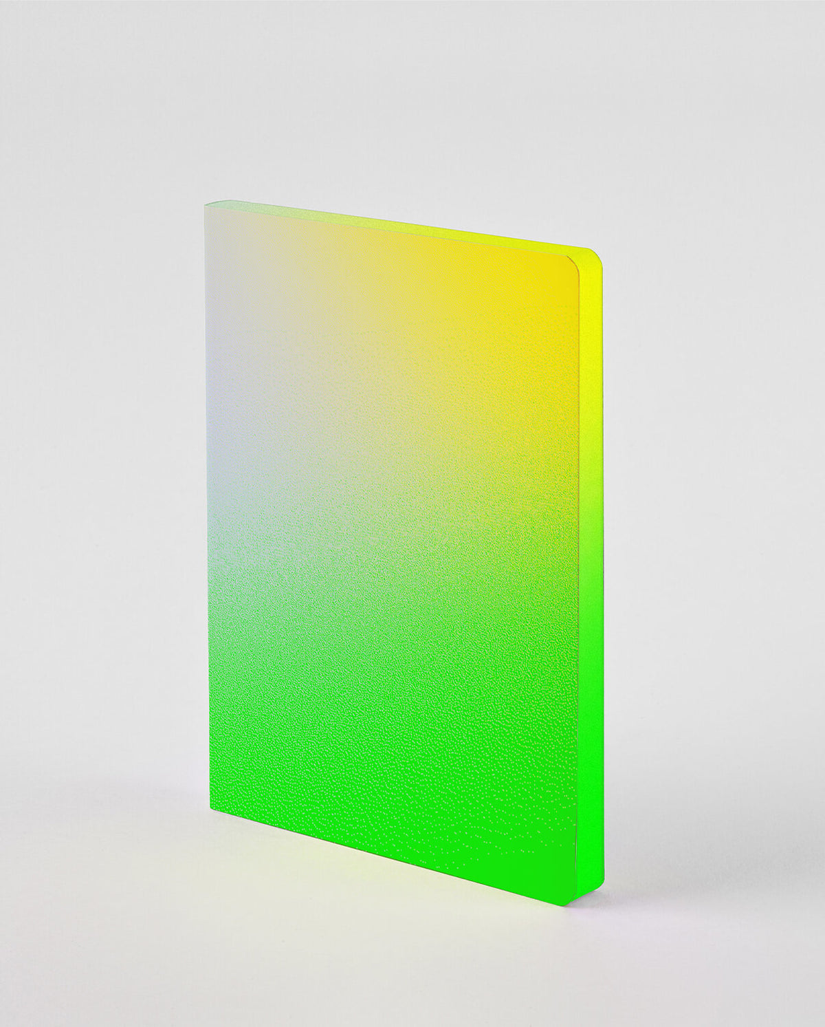nuuna Notizbuch – 165 × 220 mm – punktiert – 176 Seiten – 120 g/m² – Softcover, Kunstleder, mehrfarbig