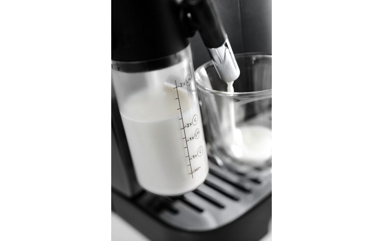 De’Longhi Magnifica Evo M Kaffeevollautomat – 15 bar, 1,8 l, 250 g, Schwarz