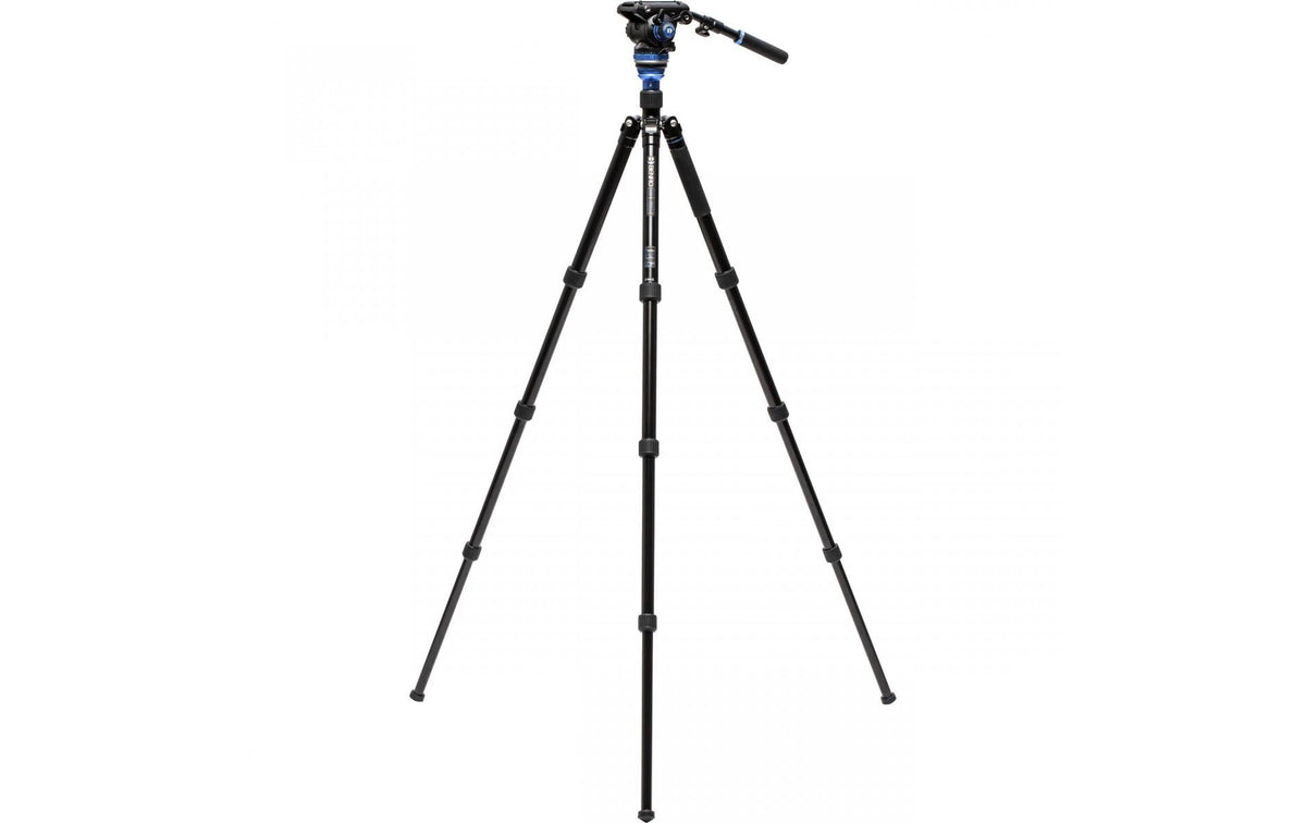 Benro A3883TS6PRO Aero Videostativ – bis 184 cm – 6 kg Traglast – 4 Sektionen, Aluminium – Schwarz