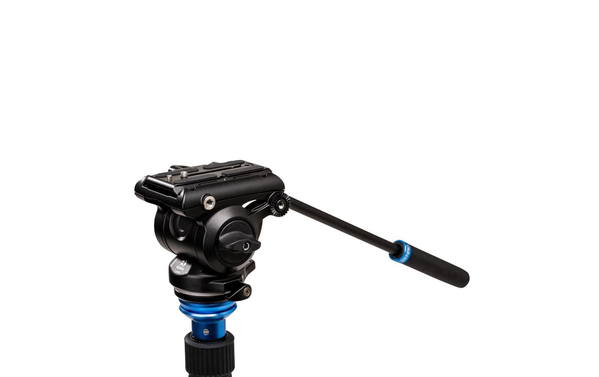 Benro S4PRO Videokopf – Traglast 4 kg, 1,1 kg Eigengewicht, 1/4" und 3/8" Gewinde – für Kameras
