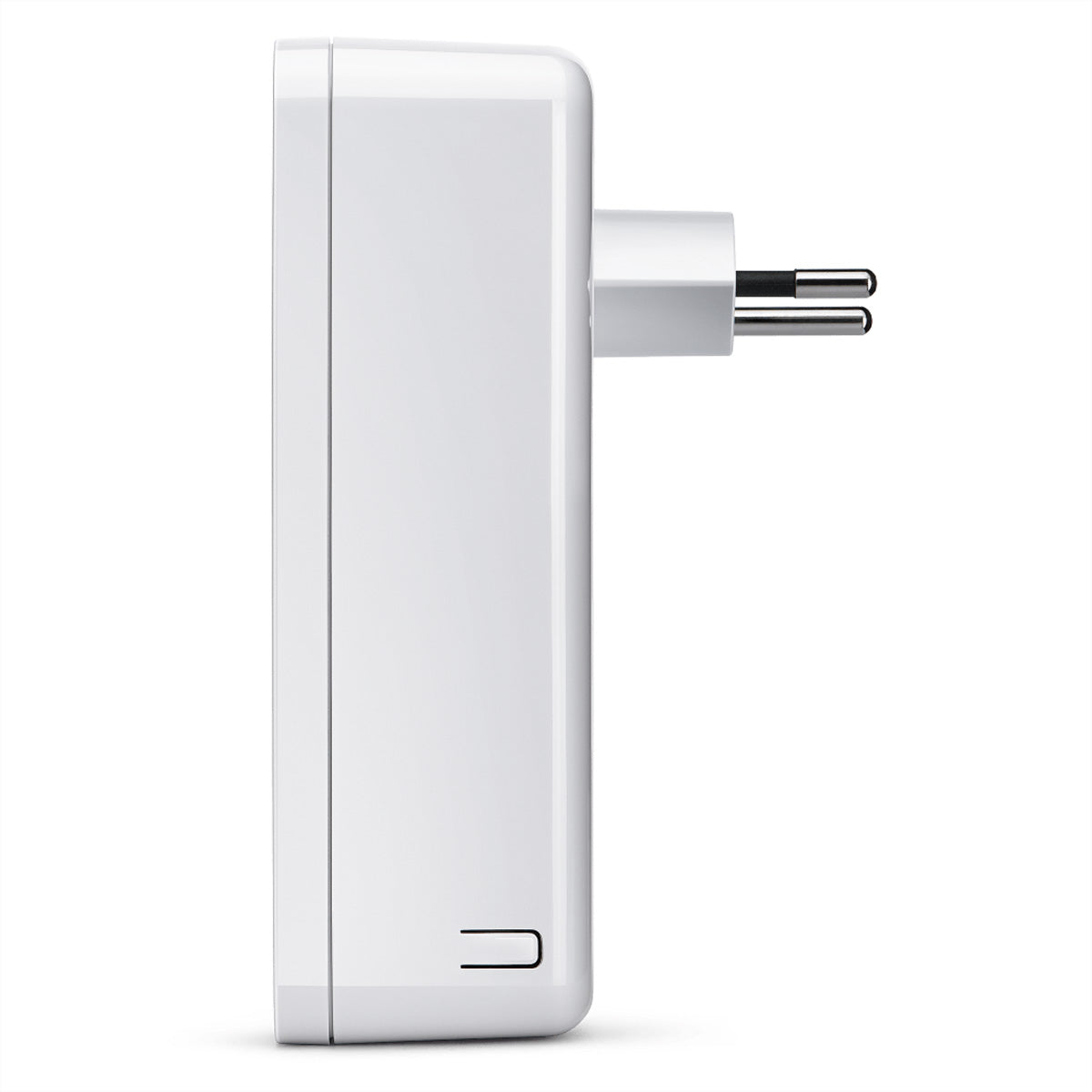 Devolo Magic 2 LAN triple – Powerline-Adapter (G.hn) 2,4 Gbit/s, 3× 1G RJ-45, mit Steckdose, weiss