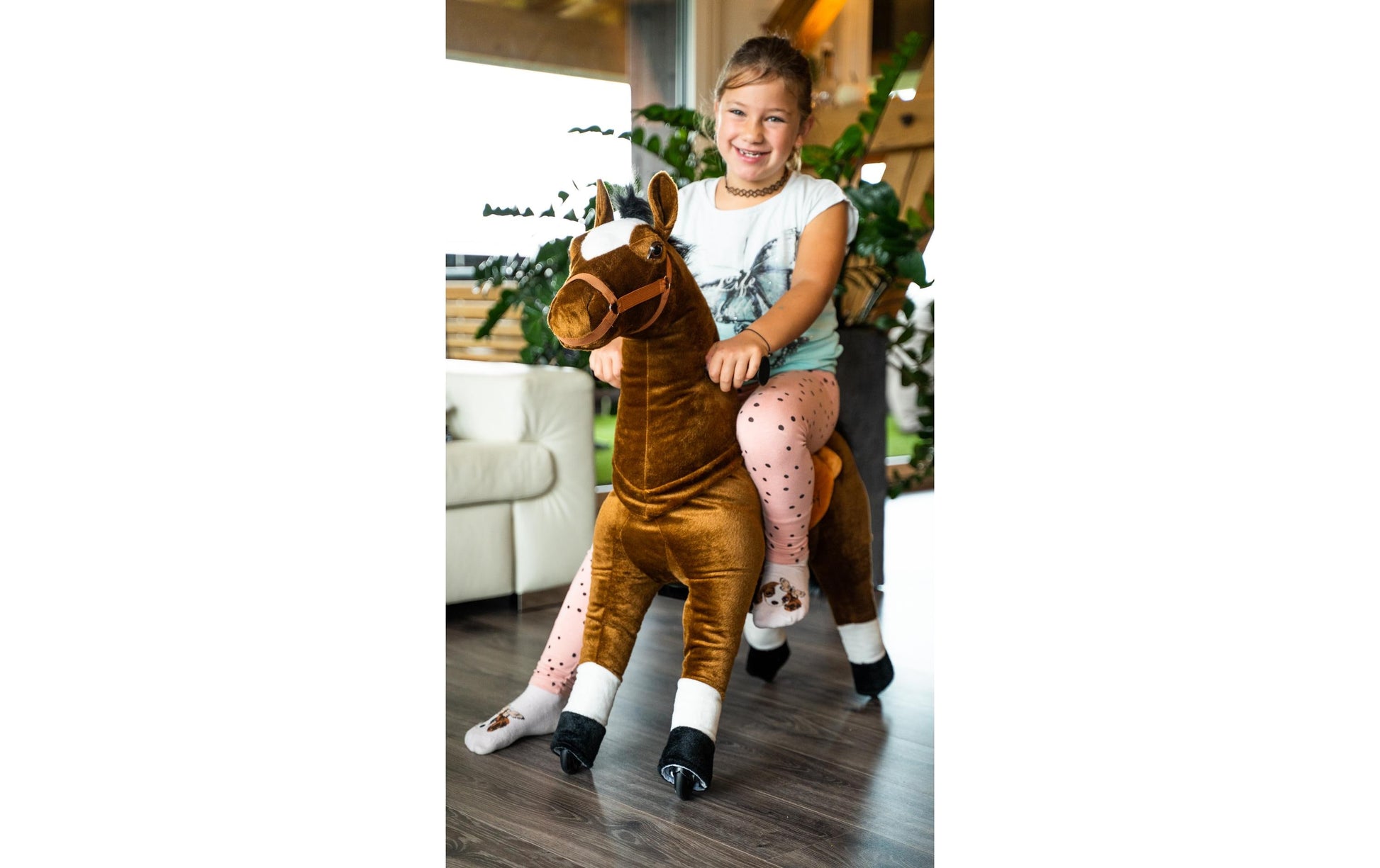 Zoosy Aufsitztier Pferd – 4 Räder, max. 75 kg – 90 × 91 × 27 cm – ab 4 Jahren