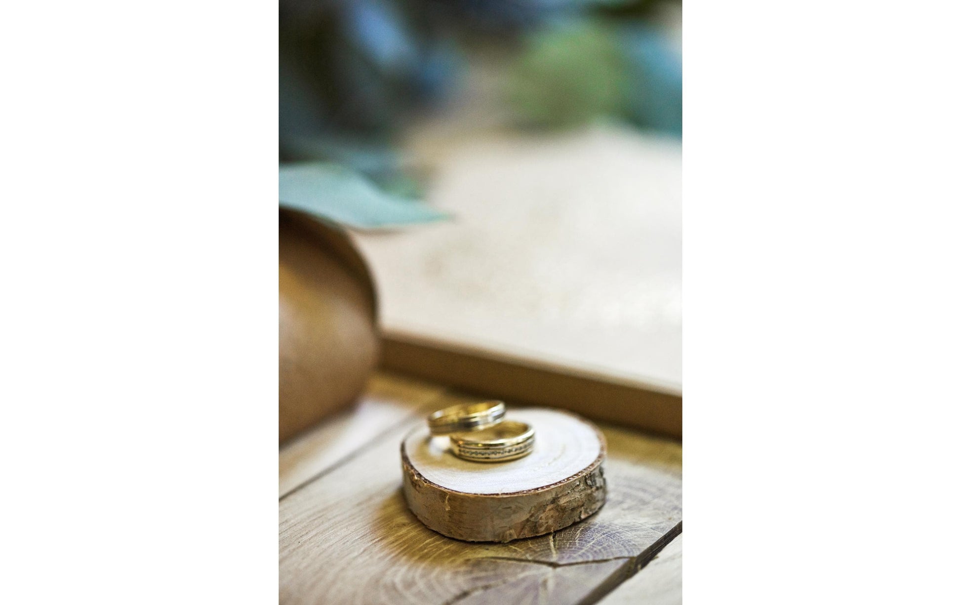 PartyDeco Tischkarten Holzscheibe Hochzeit – Braun – Ø 4,5–6,5 cm – Holz (Weide) – 6 Stk