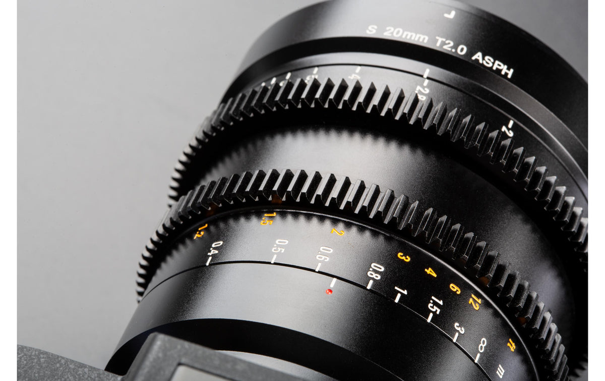 Viltrox E 20mm T/2,0 S Objektiv – Sony E-Mount – 20 mm T/2 – Vollformat, manuell, 82 mm Filter