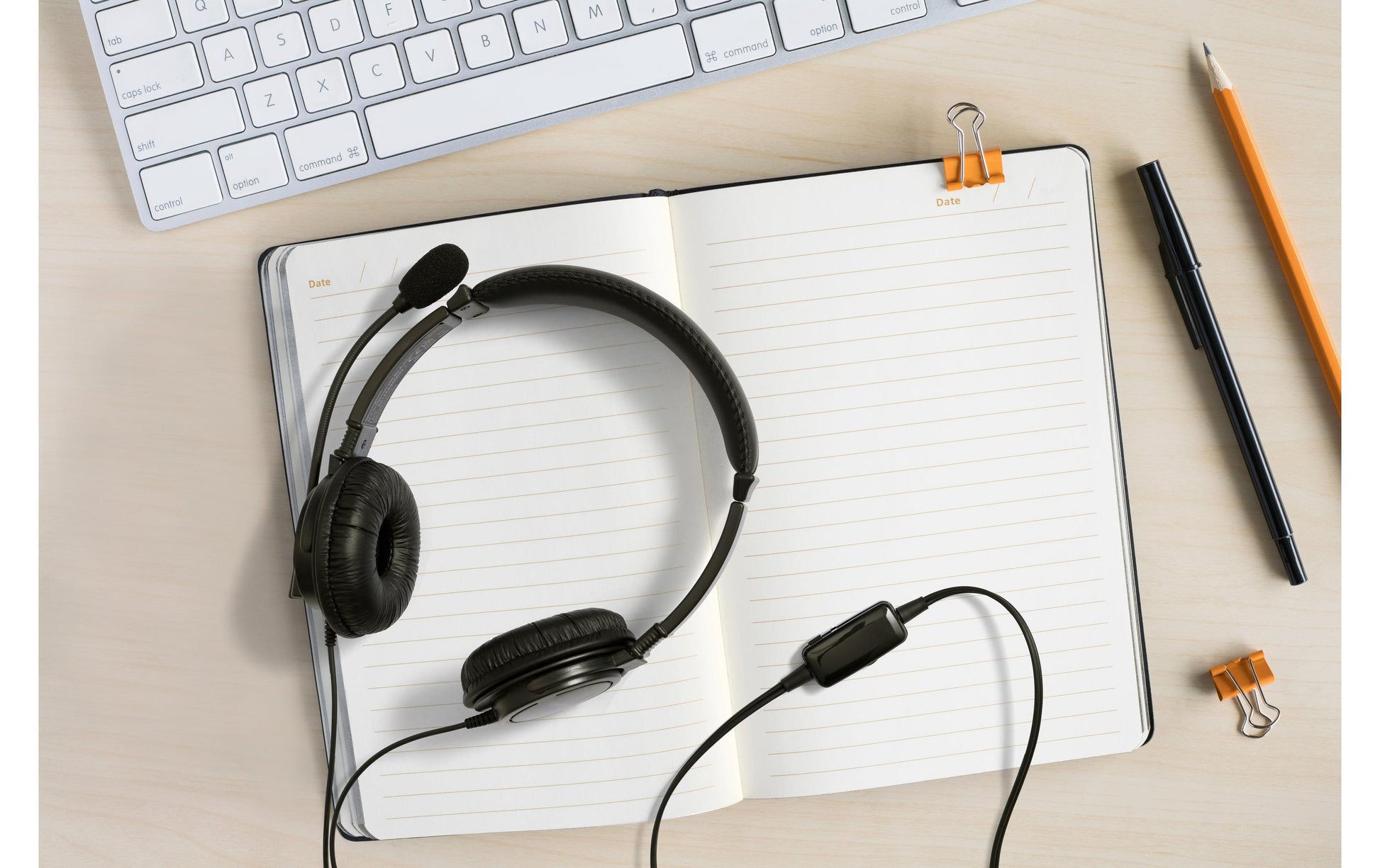 Kensington Headset – USB – mit Mikrofon, Lautstärkeregelung