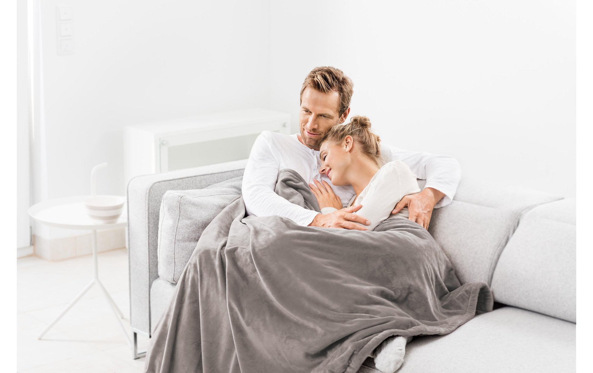 Beurer HD150 XXL Wohndecke – Polyester, Taupe – 150 × 200 cm – OEKO-TEX Standard 100