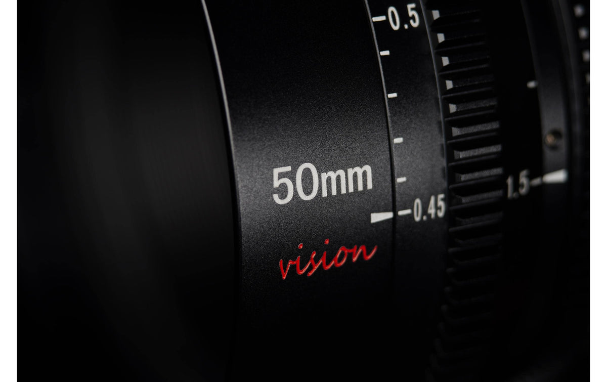 7Artisans C305B Kinoobjektiv – 50 mm T1,05 – für Canon RF – manuell, APS-C, 82 mm Filter, 679 g