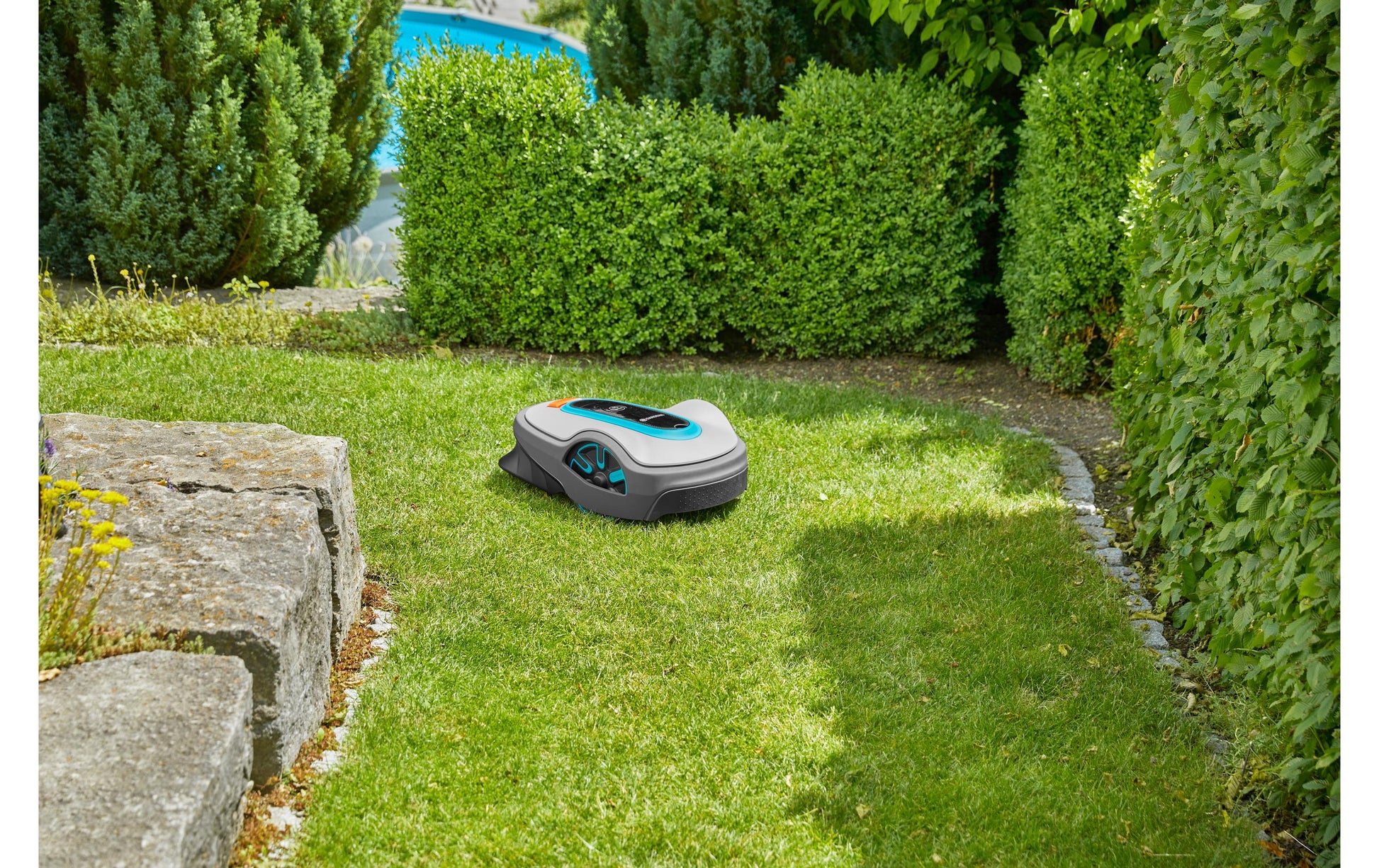 Gardena smart SILENO life 750 – Rasenmähroboter, 18 V, 2000 mAh, IPX5