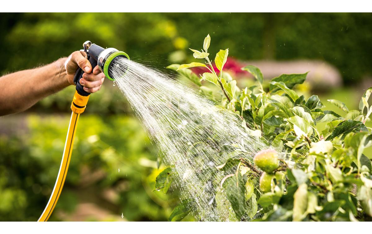 Bosch GardenPump18V-2000 Gartenpumpe – 18 V – Fördermenge 2000 l/h – Solo – POWER FOR ALL