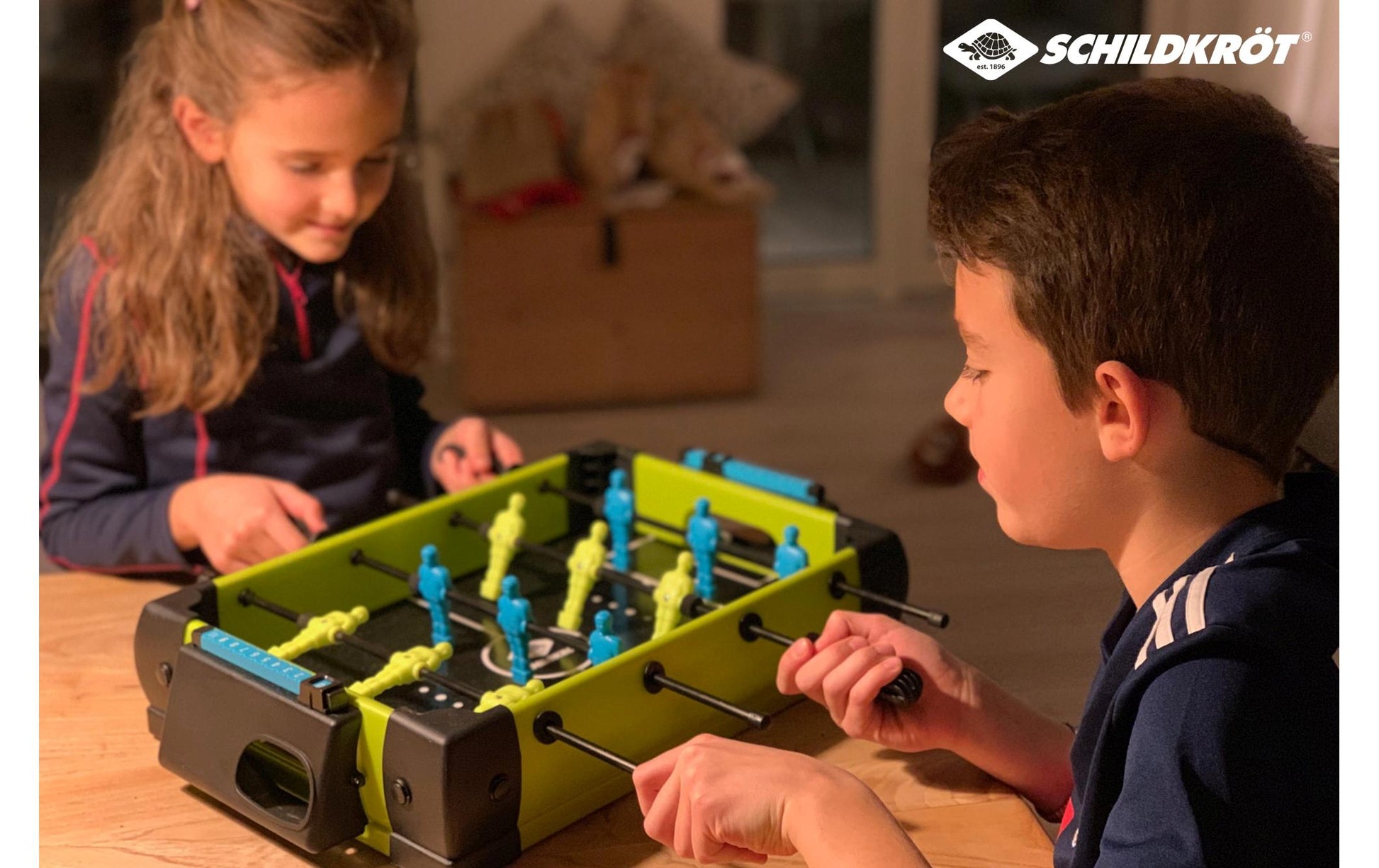 Schildkröt Funsports Mini Tischfussball – Brettspiel, 2 Spieler, ab 5 Jahren, 10 Min., EN
