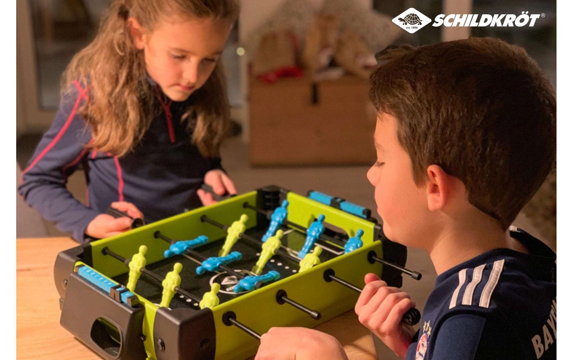 Schildkröt Funsports Mini Tischfussball – Brettspiel, 2 Spieler, ab 5 Jahren, 10 Min., EN