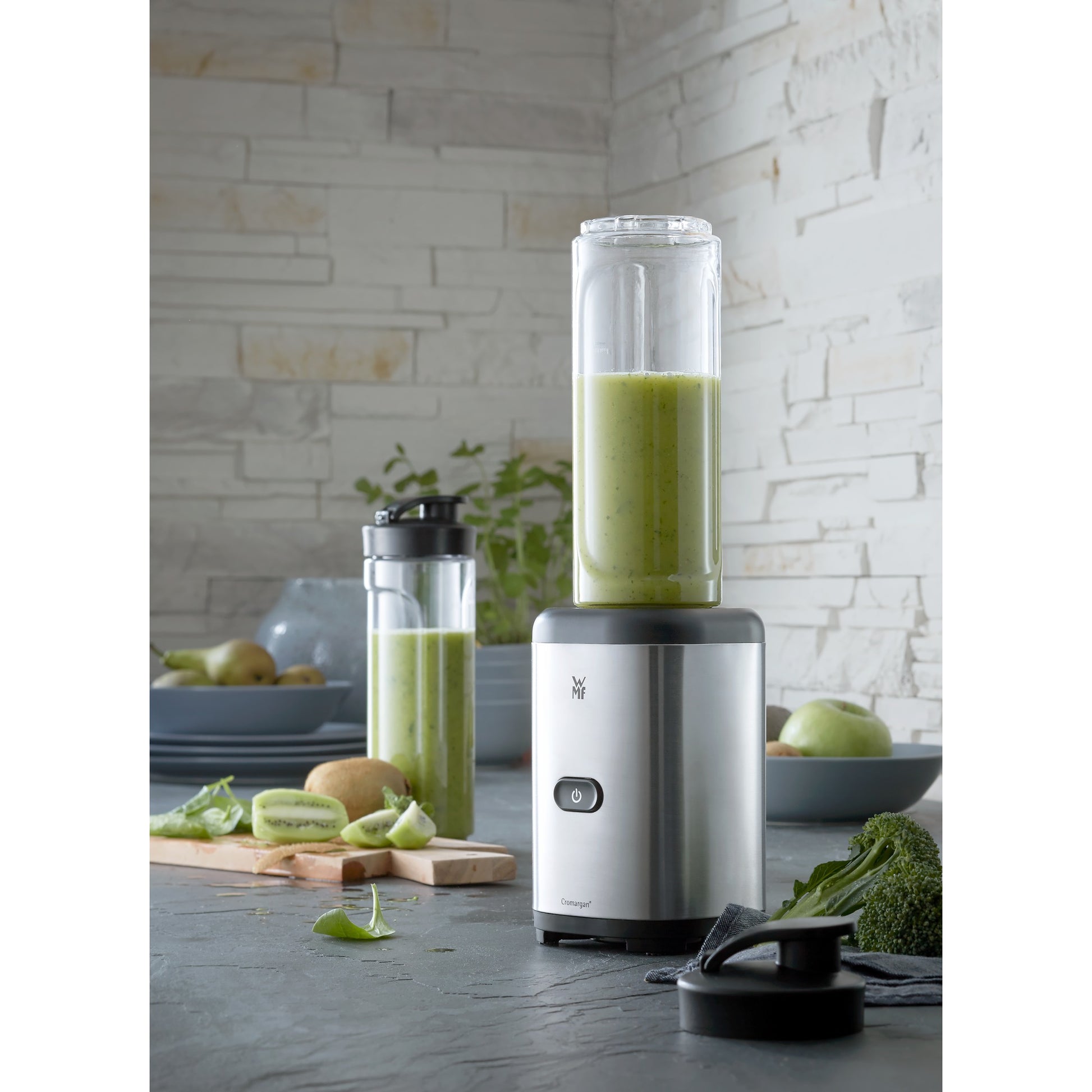 WMF Smoothie-Mixer Kult X Mix and Go – 0,6 l, 300 W, To-Go – schwarz/silber