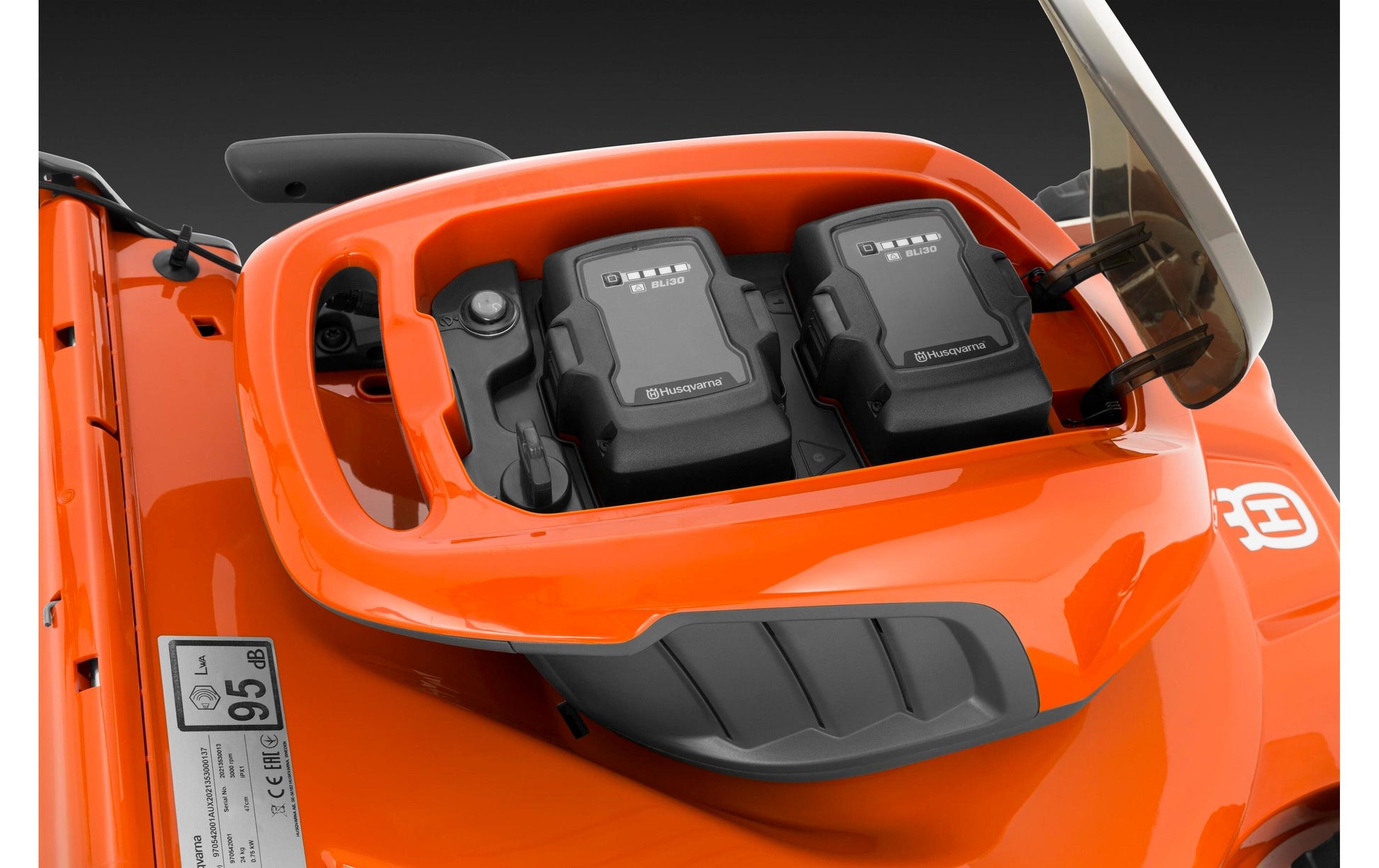Husqvarna Akku-Rasenmäher LC 247i – Schnittbreite 47 cm, Fangvolumen 55 l, klappbar
