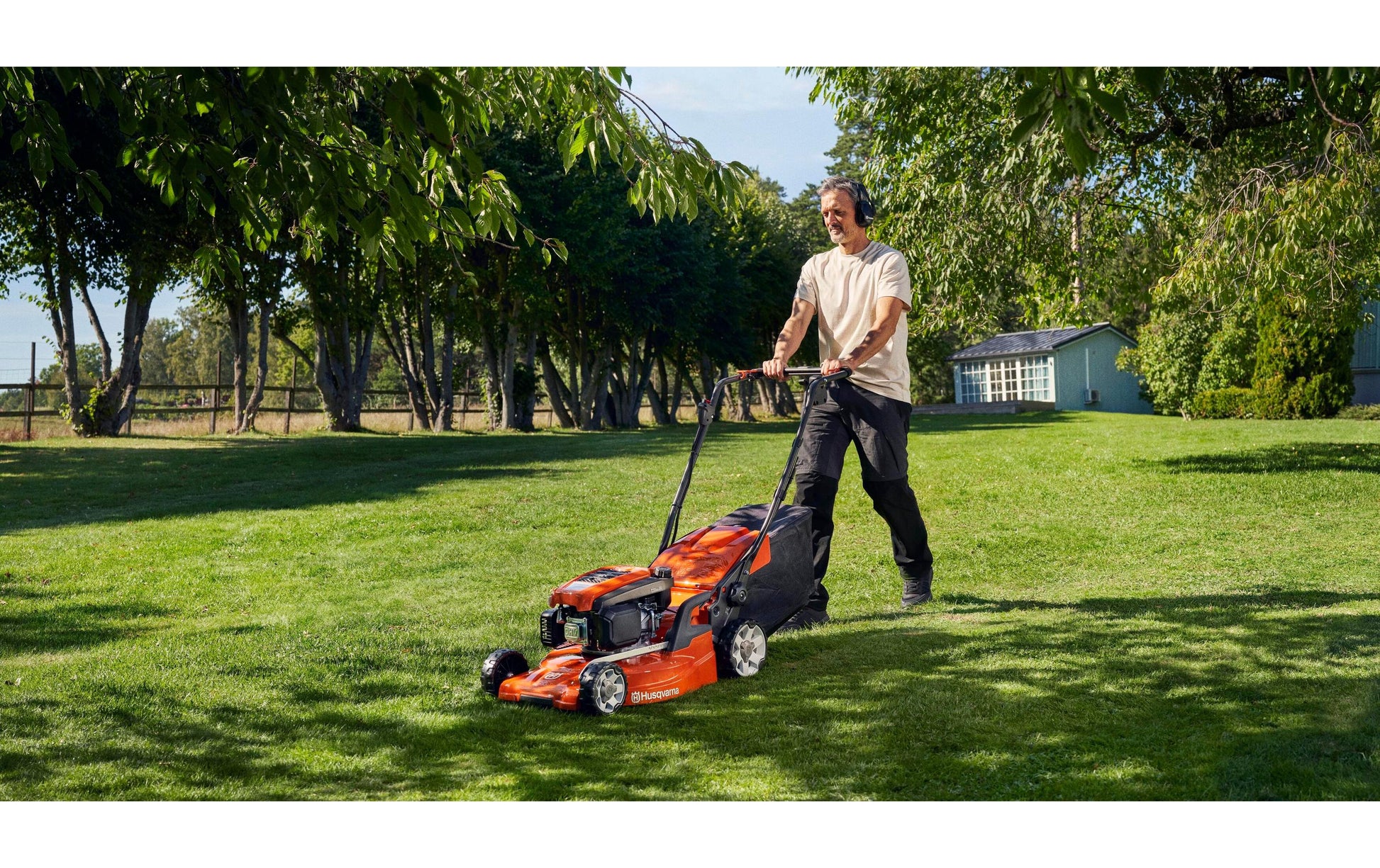 Husqvarna Rasenmäher LC 347VE – Schnittbreite 47 cm, Grasfangvolumen 55 l, Radantrieb, Gewicht 31,5 kg