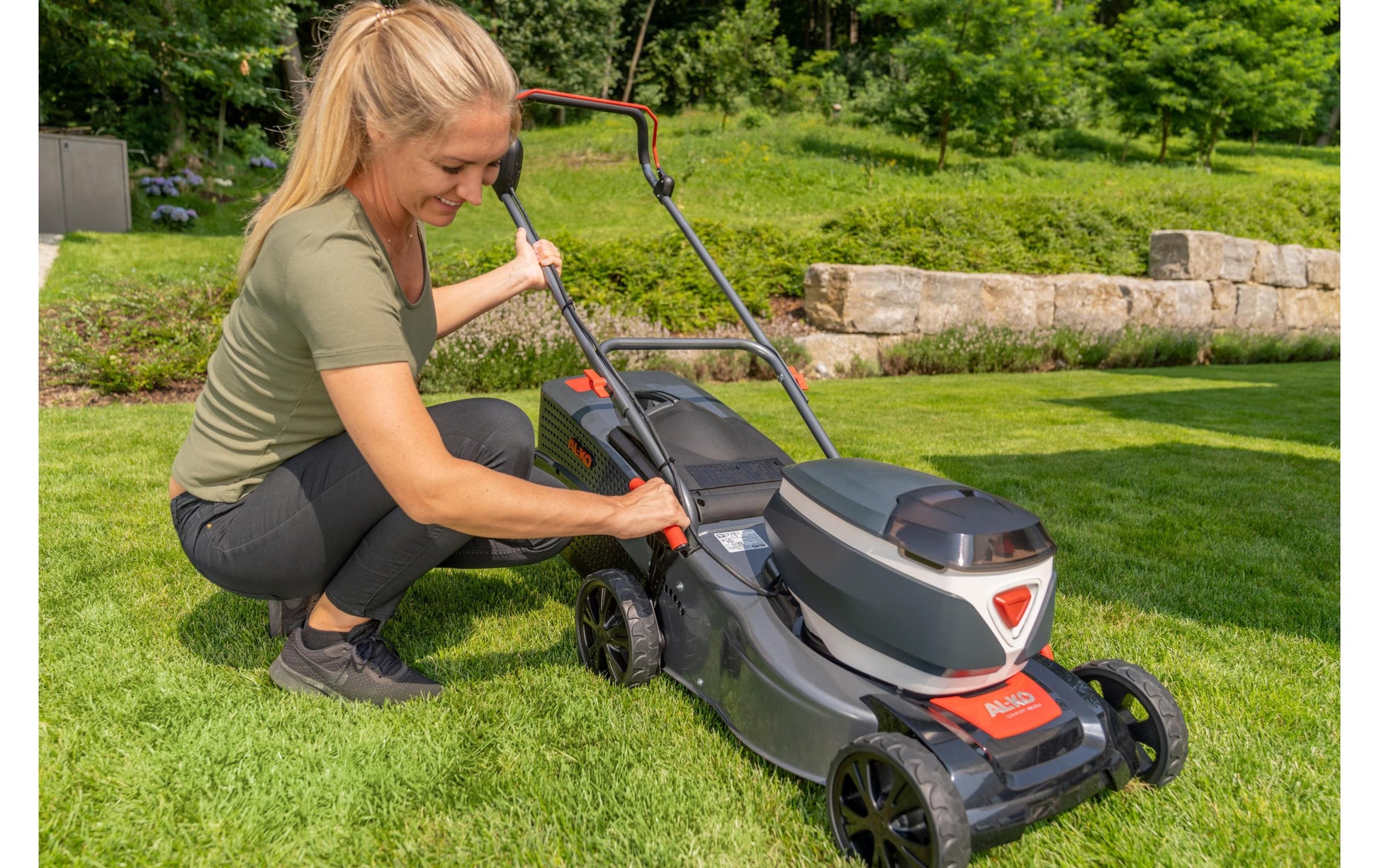 AL-KO ENERGY FLEX 42.2 Akku-Rasenmäher, bürstenlos – 36 V – 42 cm – 65 l – 4 Ah & Ladegerät