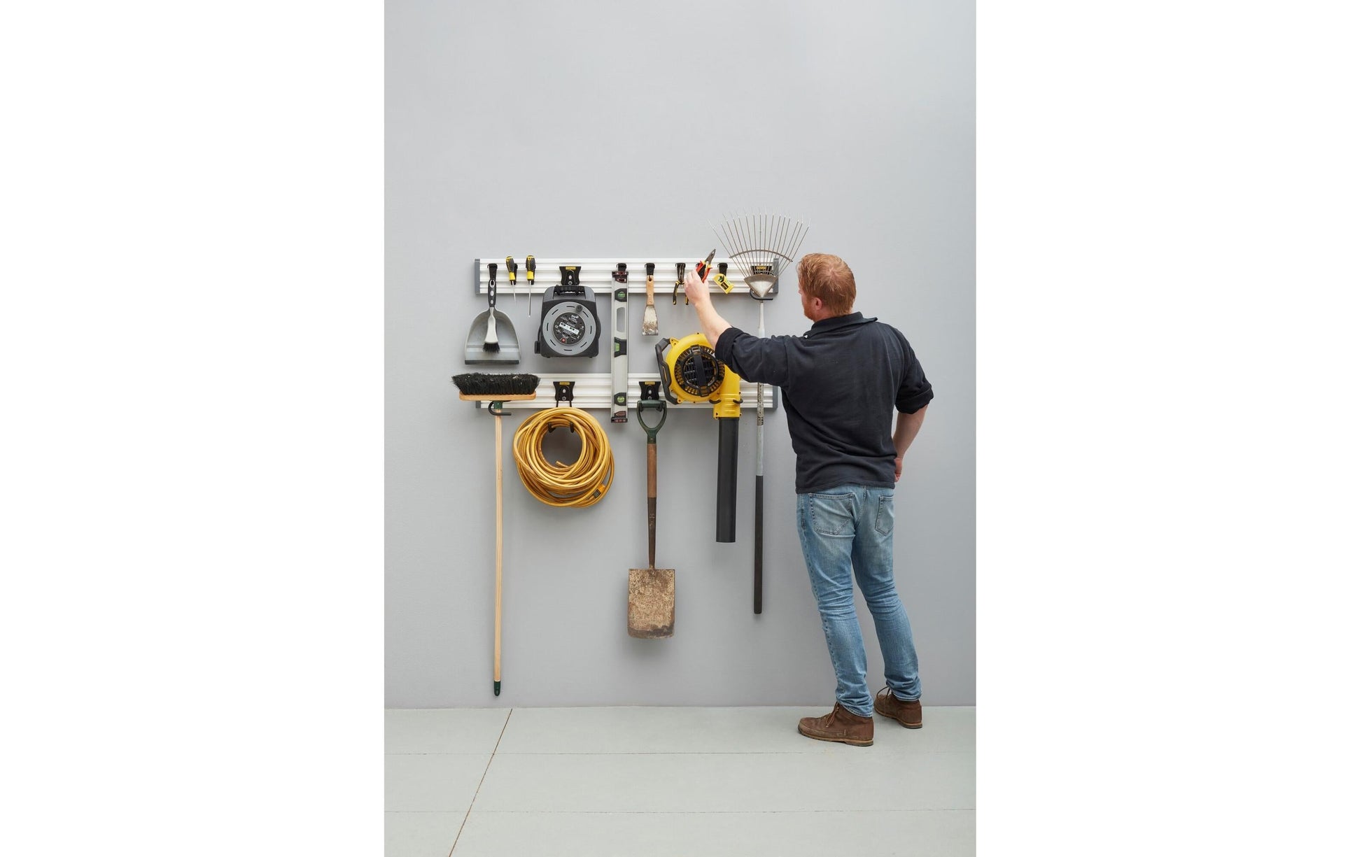 Stanley Wandsystem Trackwalls Set, Stahl, Schwarz, Wandmontiert, 14 Haken, Belastbarkeit 143 kg