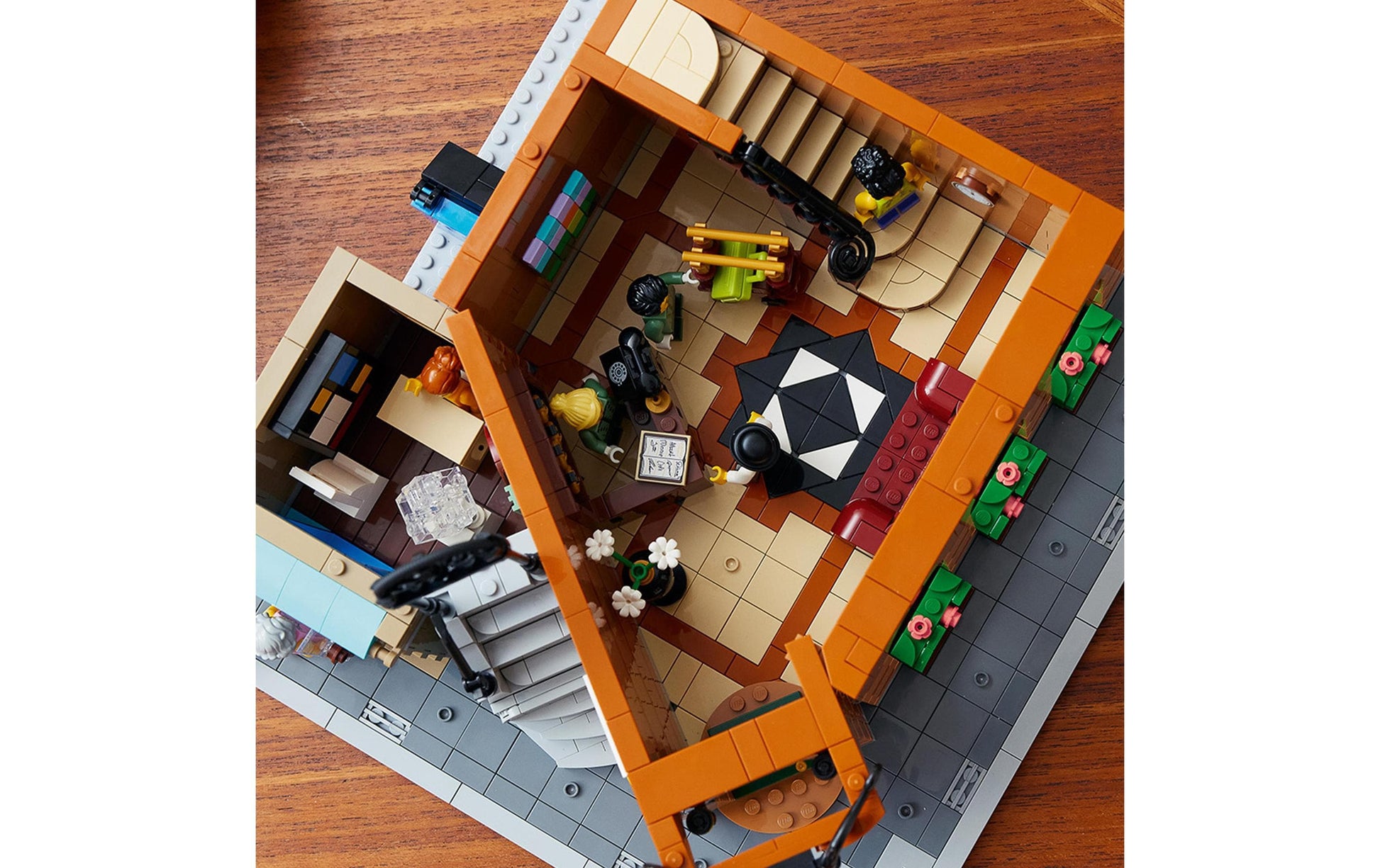 LEGO Creator Expert Boutique-Hotel – 3D-Puzzle – 3066 Teile – Ab 18 Jahren