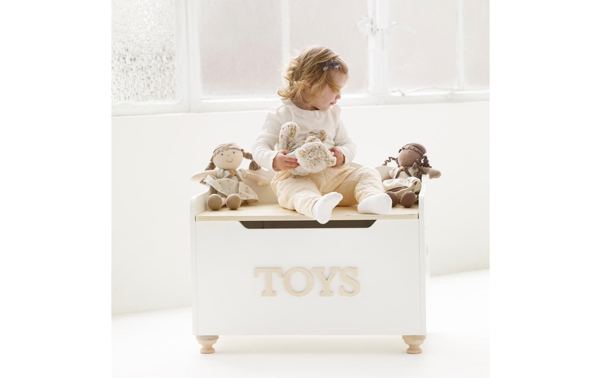 Le Toy Van Aufbewahrungsbox (mit Deckel) – Holz – Weiss – mit Griff – 675 × 530 × 425 mm