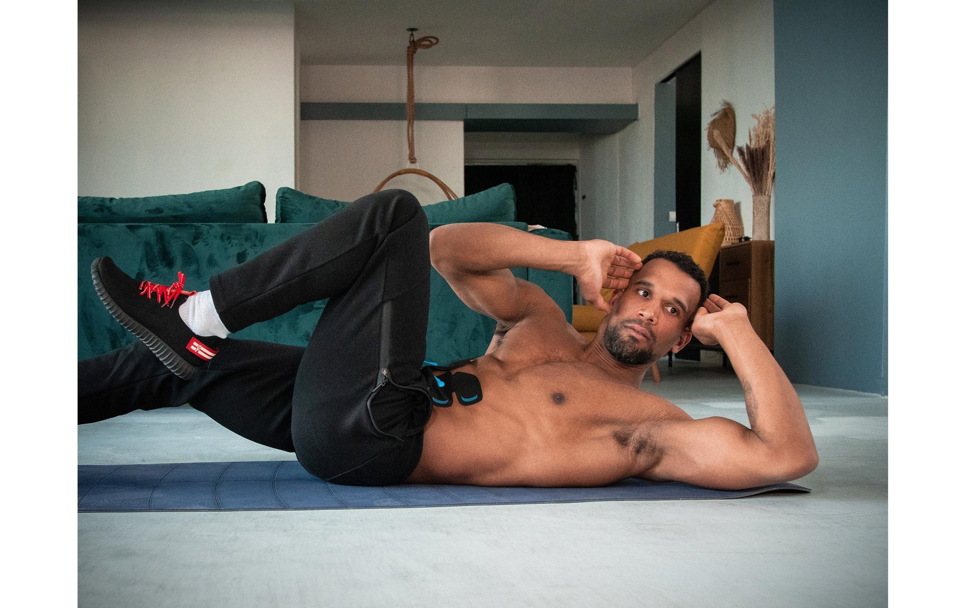 Bluetens Massagegerät (elektrisch) Power Pack – Elektrostimulation (EMS), 100 Programme – Schwarz