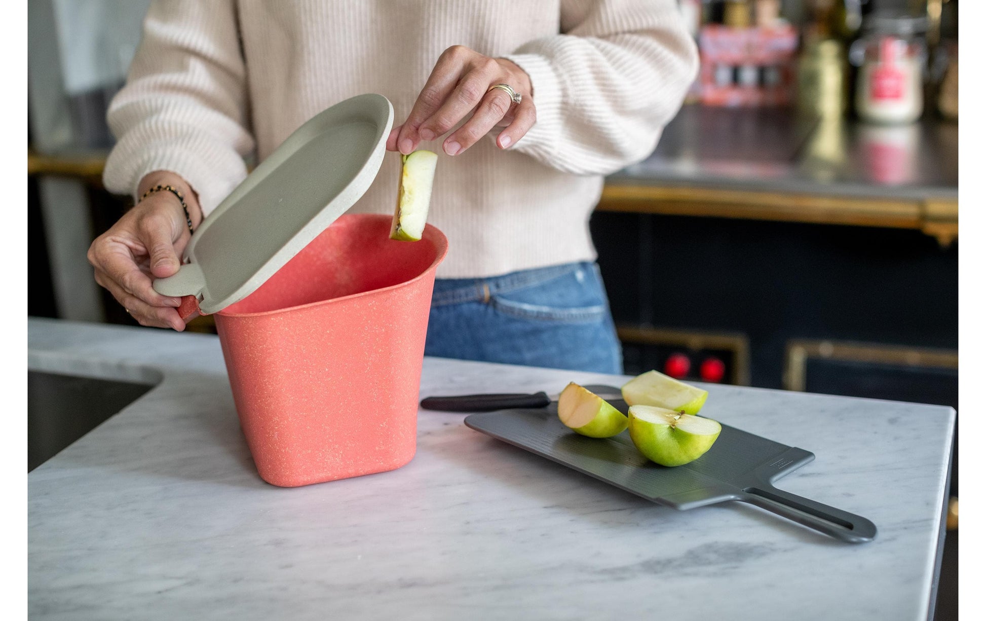 Koziol Komposteimer Bibo – 3 l – Kunststoff (biozirkulär) – Sand – BPA-frei