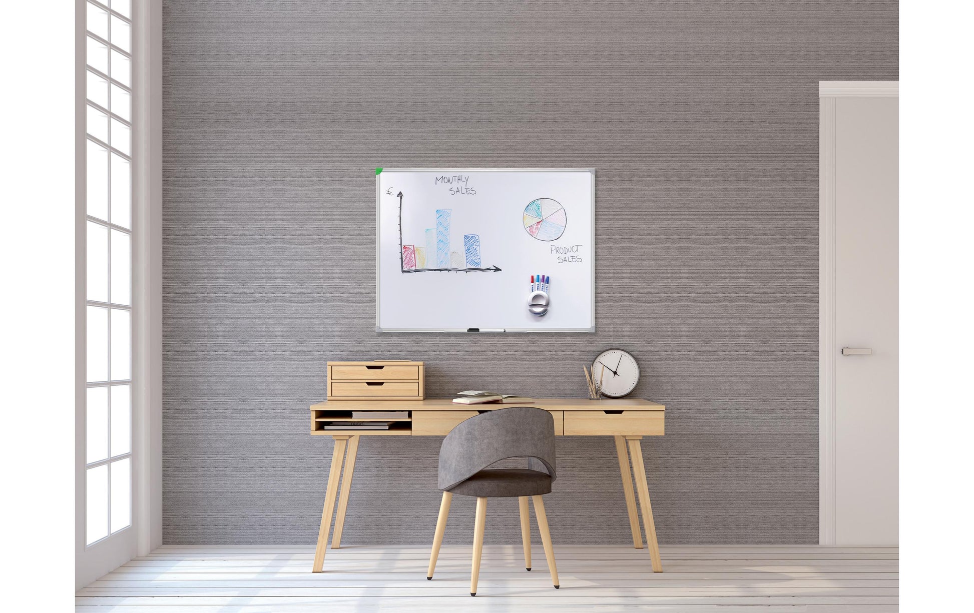 Franken Whiteboard – 80 × 60 cm, lackierter Stahl, magnetisch, Aluminiumrahmen, Wandmontage, inkl. Stiftablage