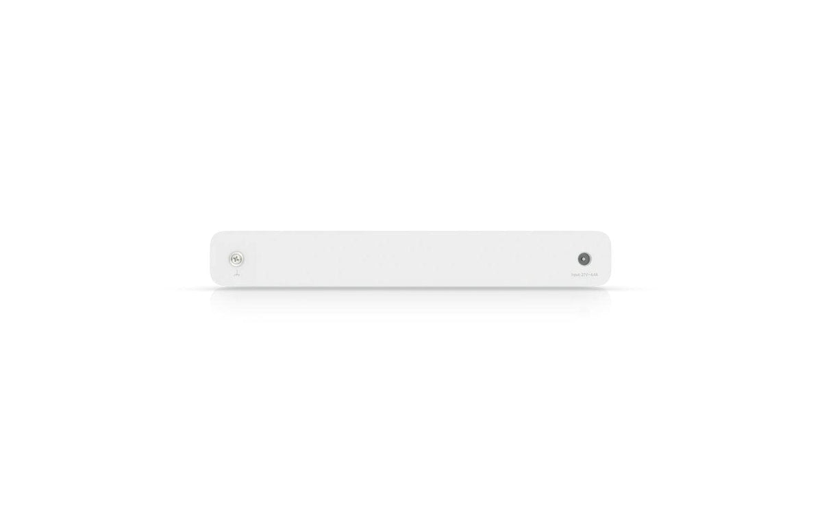 Ubiquiti UISP – Managed L2 Switch – 8× 1G, 1× SFP, Passive PoE