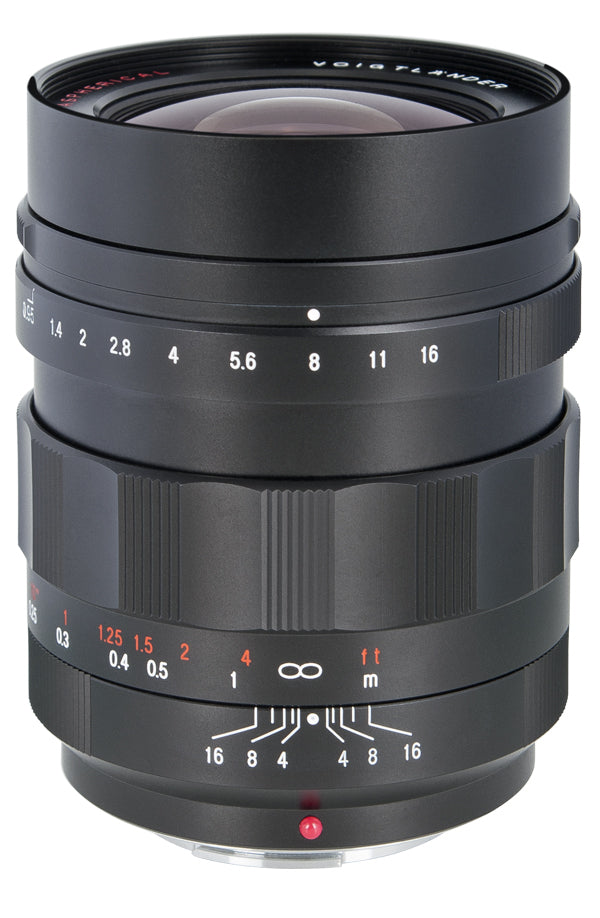 Voigtländer Nokton 17,5 mm f/0,95 MFT-Objektiv