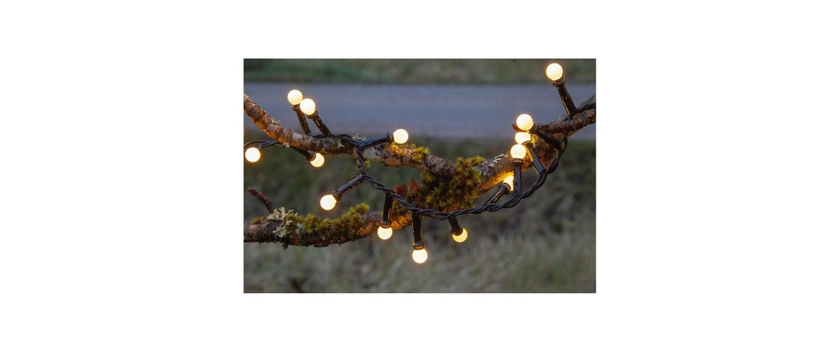 Star Trading Lichterkette – 11 m – 130 lm, 3,6 W – Warmweiss, 2500 K – IP44 – Netzbetrieb – Schwarz