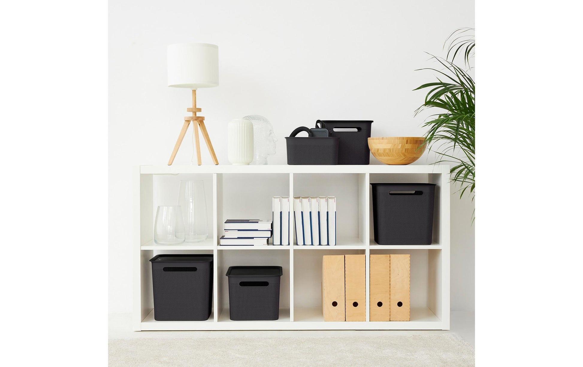 Rotho Aufbewahrungsbox 7 L – Recycling-Kunststoff – Anthrazit – 180 × 211 × 262 mm