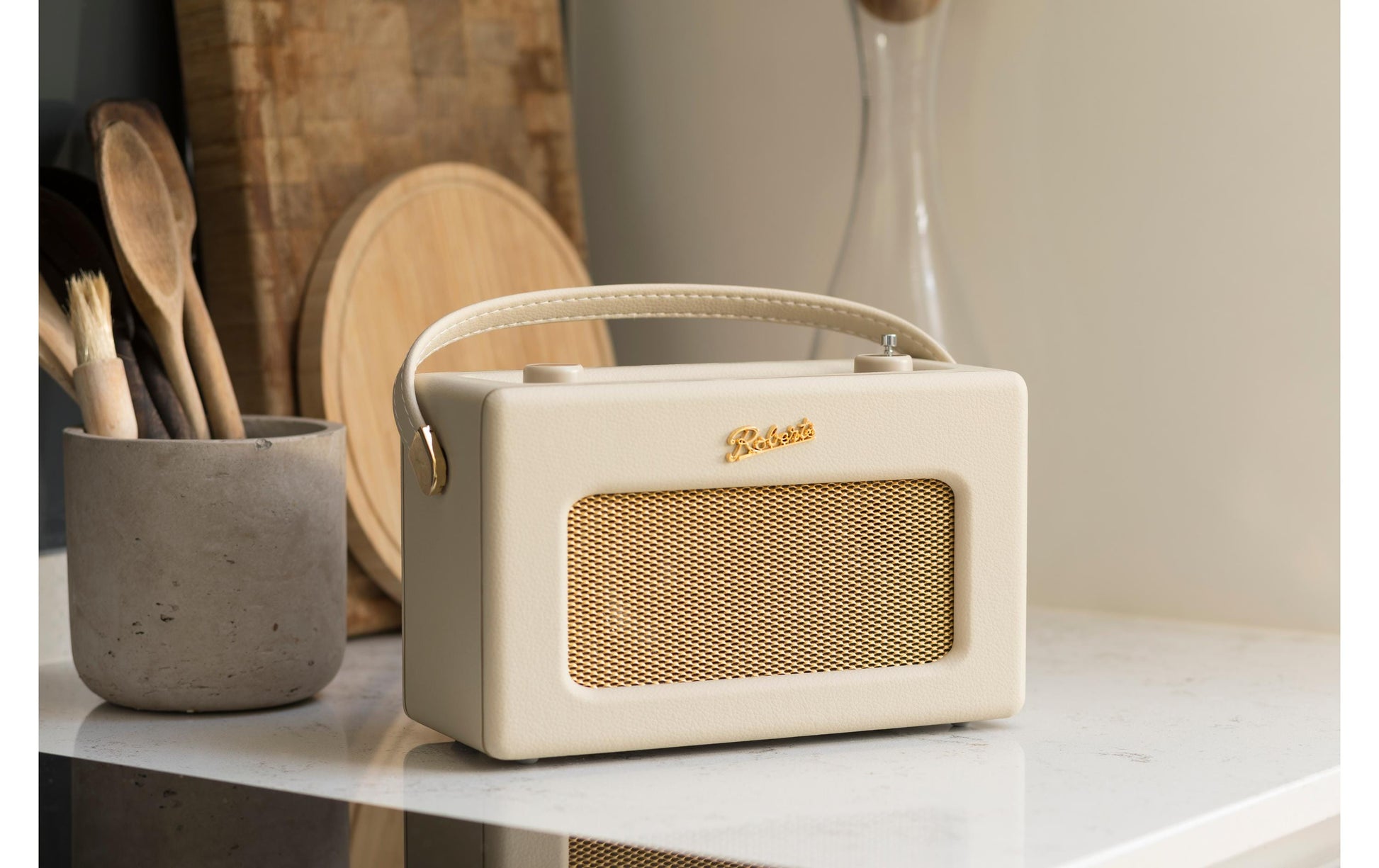 Roberts Radio Roberts Revival iStream 3L – DAB-/Internetradio – Portabel – DAB+, UKW, Bluetooth – Beige
